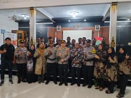 Kapolres Gunungkidul AKBP Damus Asa Berkunjung ke Kalurahan Karangwuni